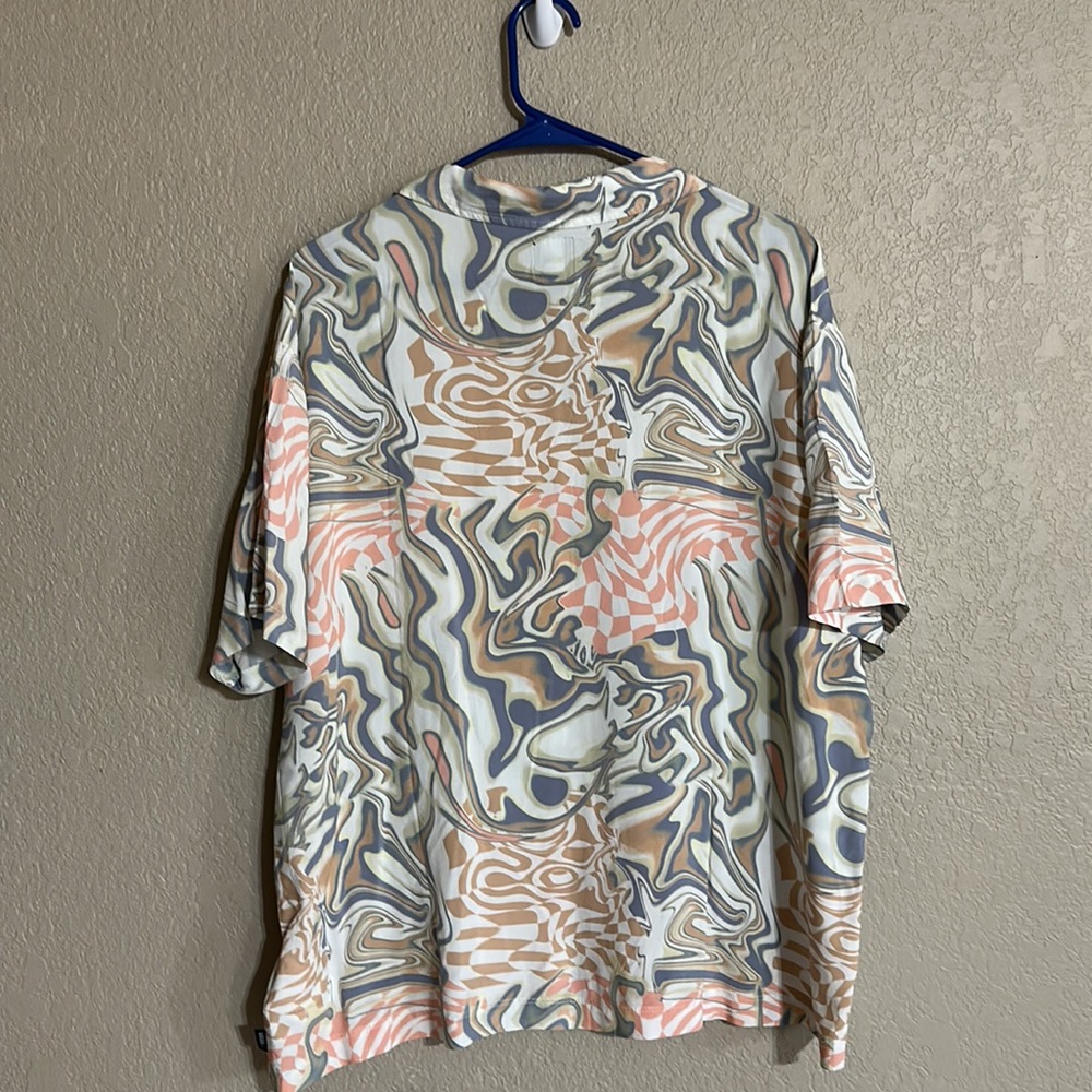 VANS sun baked
Ziggin Buttondown Top - Picture 7 of 7